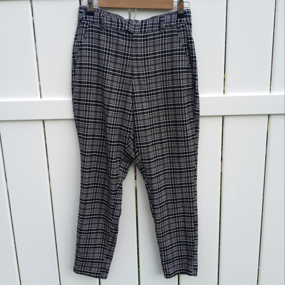 🤘Plaid HOT TOPIC High Wasted Hot topic Pants🤘SUPER DOPE 😂